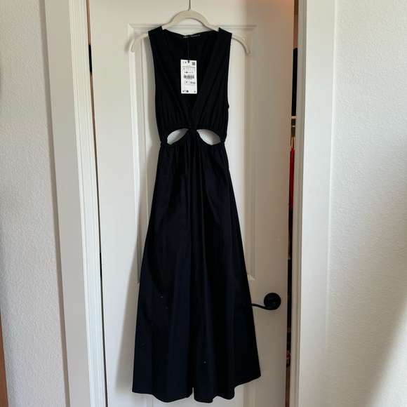 Zara Gabardine Dress with Side Cut Outs - Picture 2 of 6